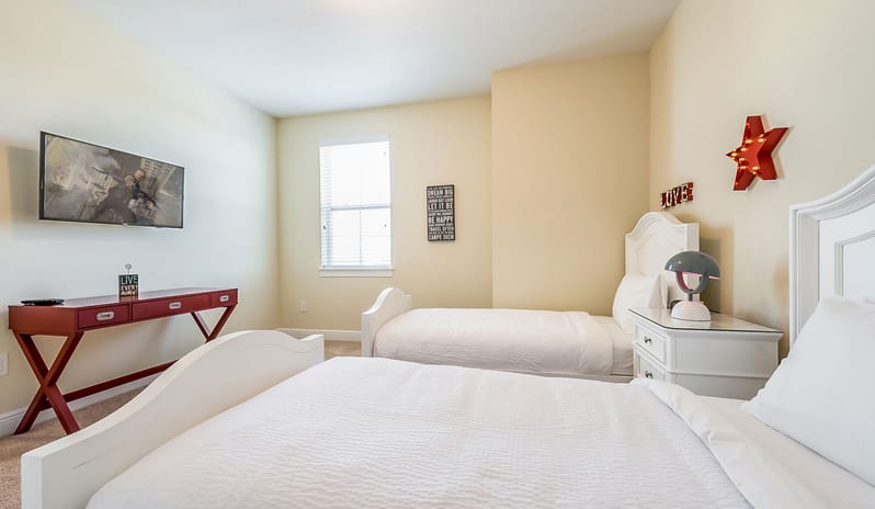 Encore Resort - Eight Bedroom Bedroom 1